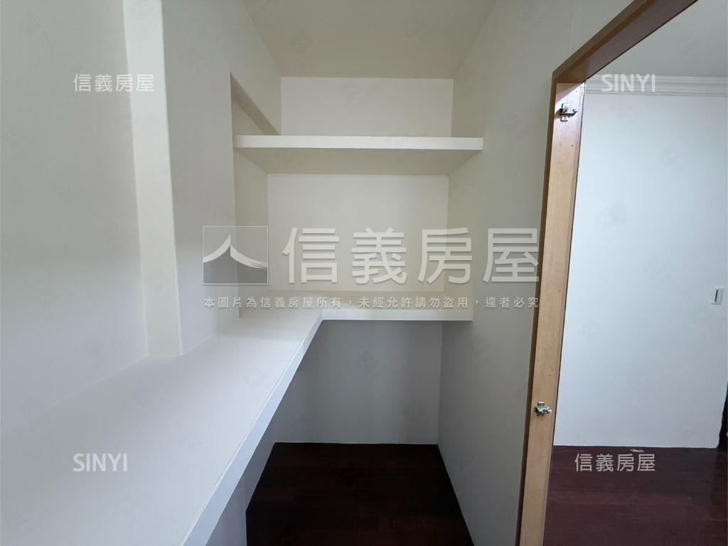 東區龍邦透天稀有釋出房屋室內格局與周邊環境