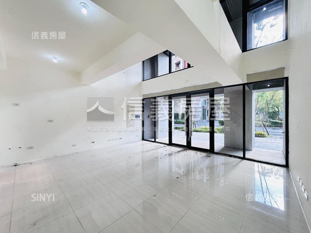 福鄉至馥。Ｓ２店面房屋室內格局與周邊環境