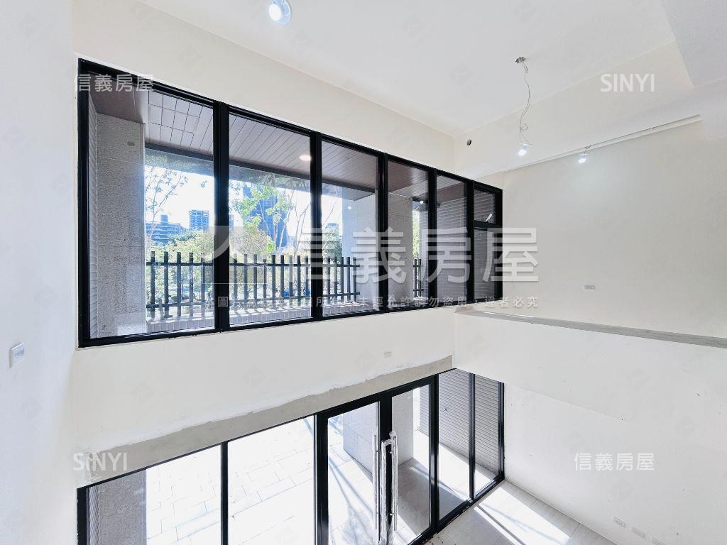 福鄉至馥。Ｓ２店面房屋室內格局與周邊環境