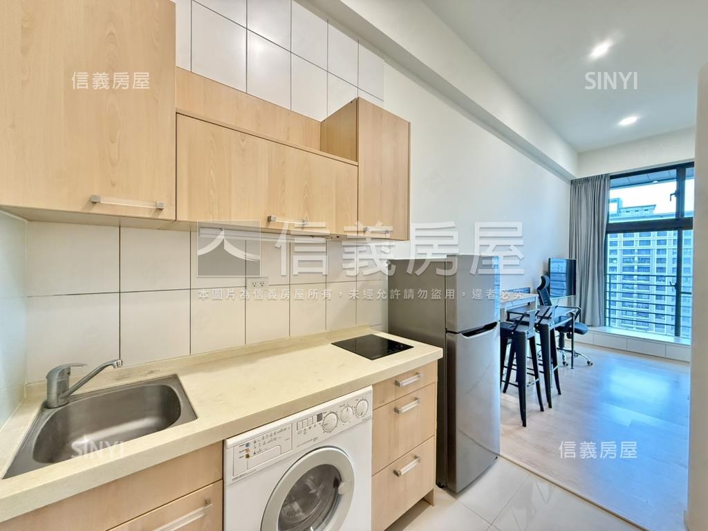 高鐵富翼高樓裝潢美屋房屋室內格局與周邊環境