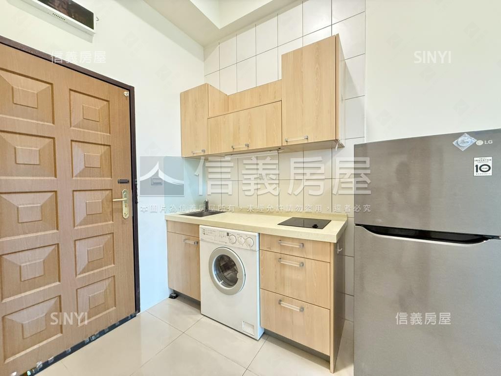 高鐵富翼高樓裝潢美屋房屋室內格局與周邊環境