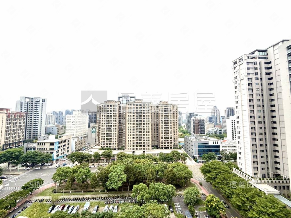 高鐵富翼高樓裝潢美屋房屋室內格局與周邊環境