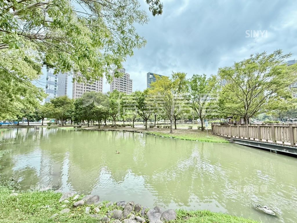 高鐵富翼高樓裝潢美屋房屋室內格局與周邊環境