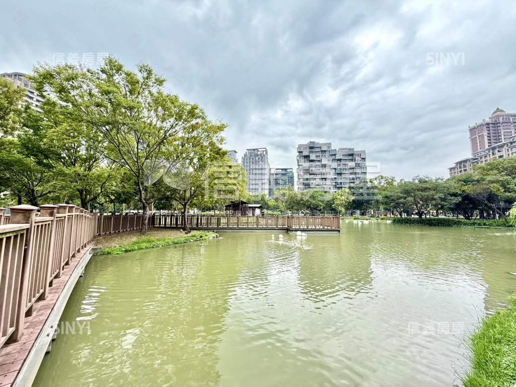 高鐵富翼高樓裝潢美屋房屋室內格局與周邊環境