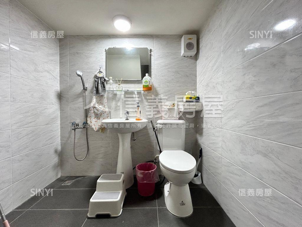 近員林市－輕屋齡透天別墅房屋室內格局與周邊環境