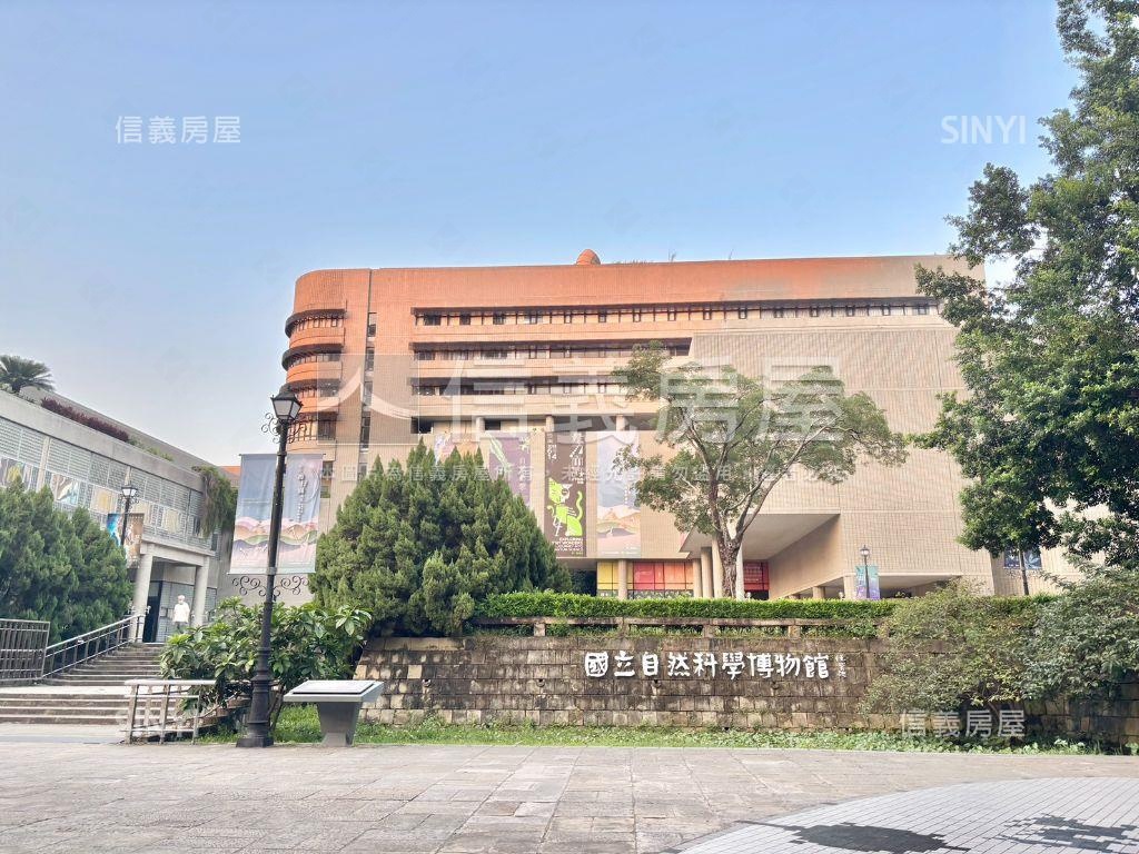 元城上荷苑精美戶附雙車位房屋室內格局與周邊環境