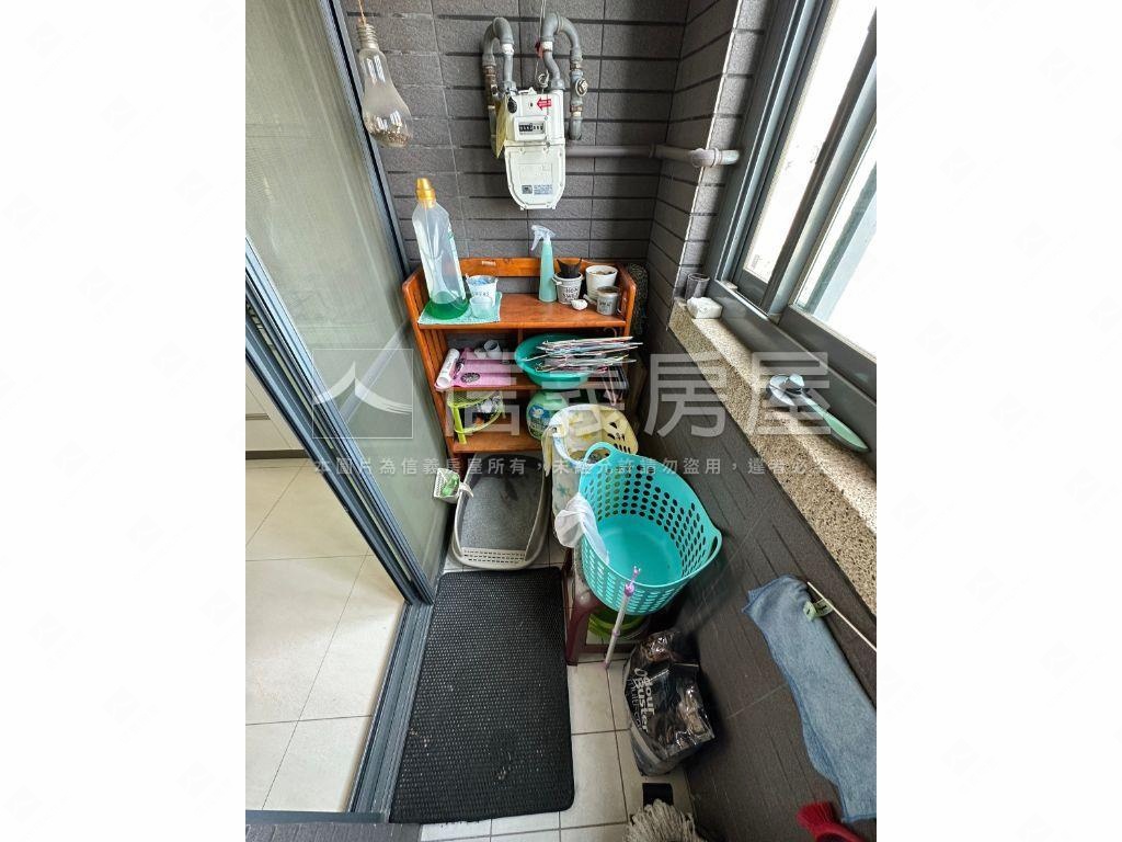 專任森悅高樓層兩房車位房屋室內格局與周邊環境