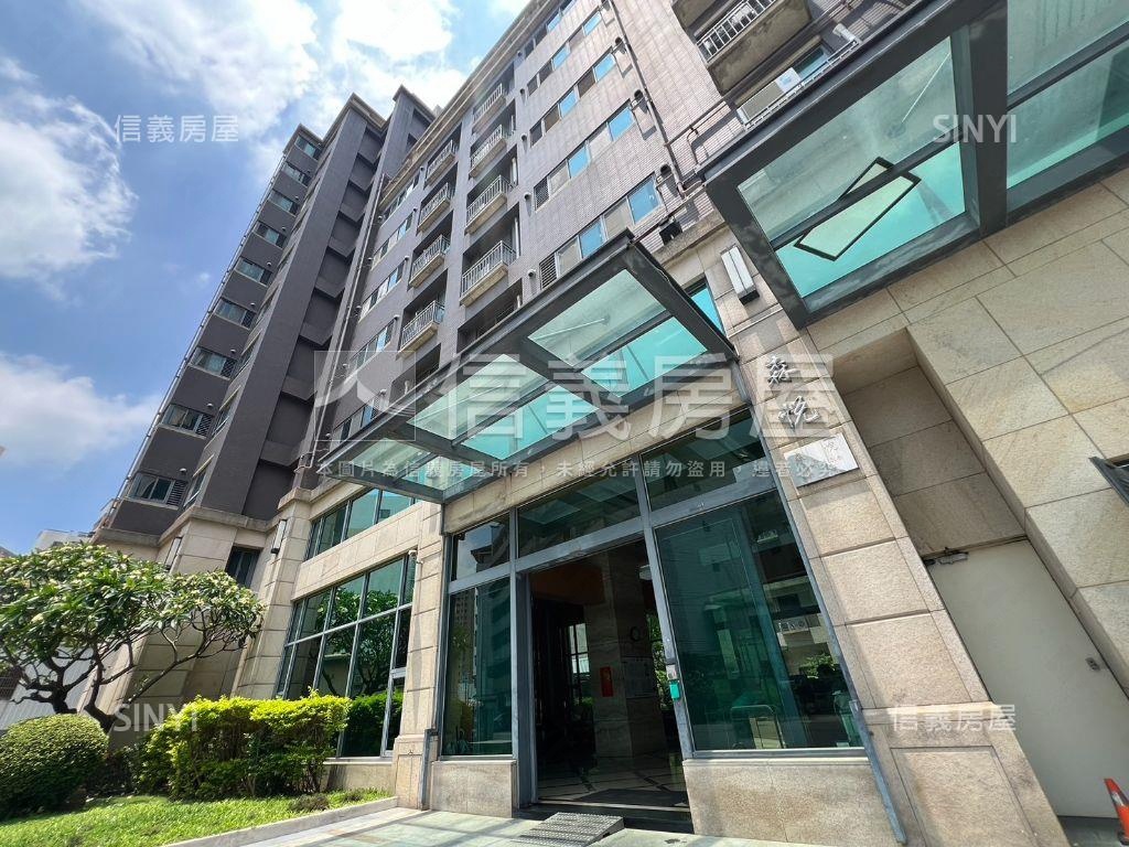 專任森悅高樓層兩房車位房屋室內格局與周邊環境