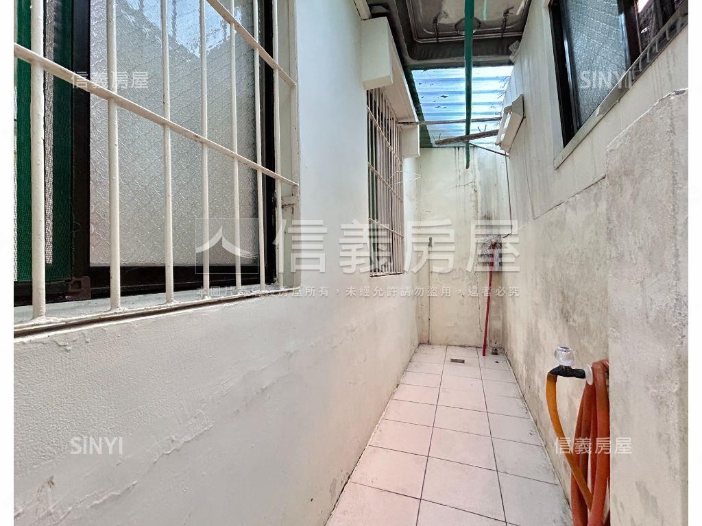 近前金捷運站活巷公寓一樓房屋室內格局與周邊環境
