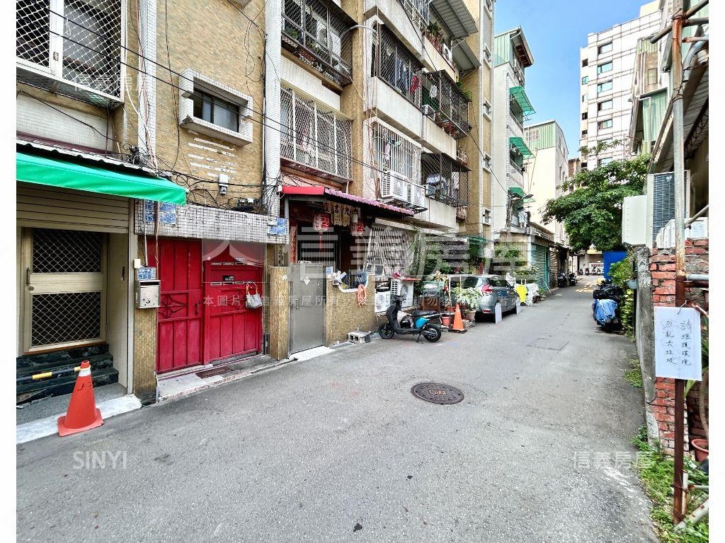 近前金捷運站活巷公寓一樓房屋室內格局與周邊環境