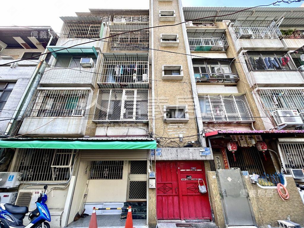 近前金捷運站活巷公寓一樓房屋室內格局與周邊環境