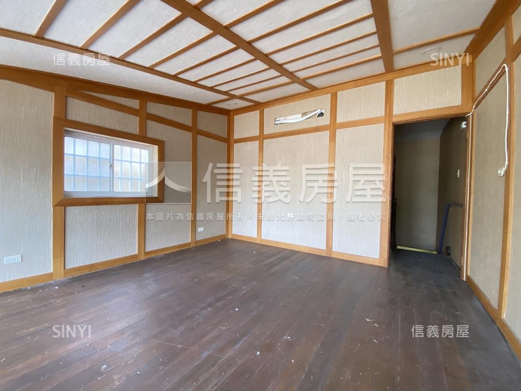 近安平古堡店面土地房屋室內格局與周邊環境