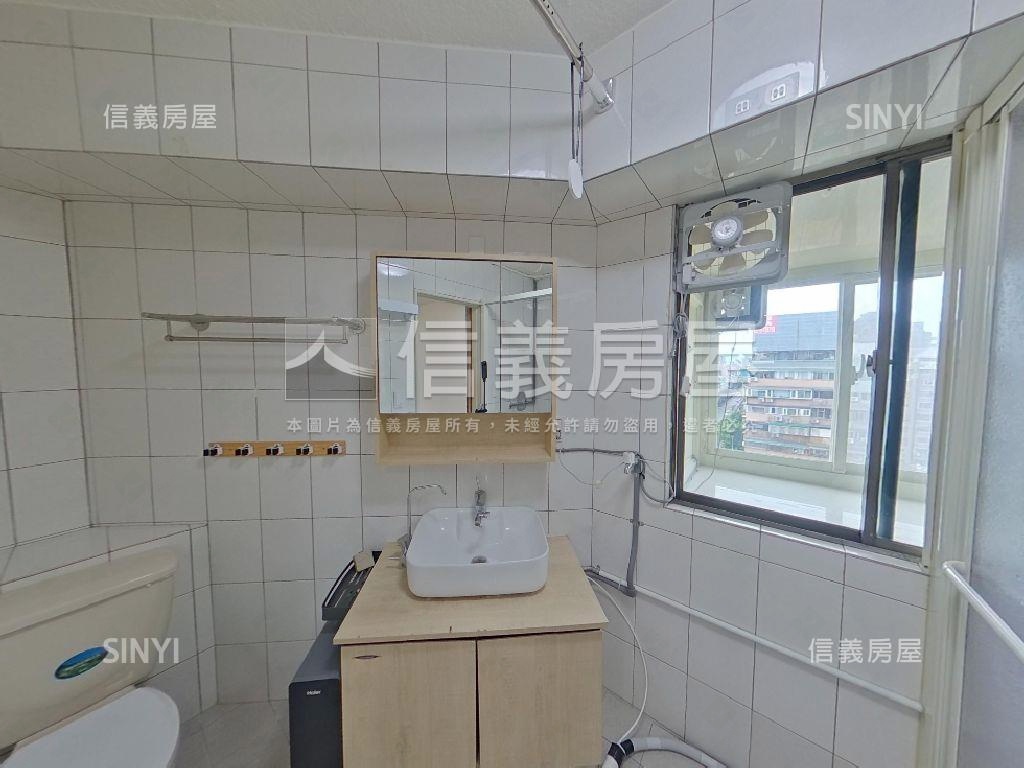 捷運中山國小高樓美套房屋室內格局與周邊環境
