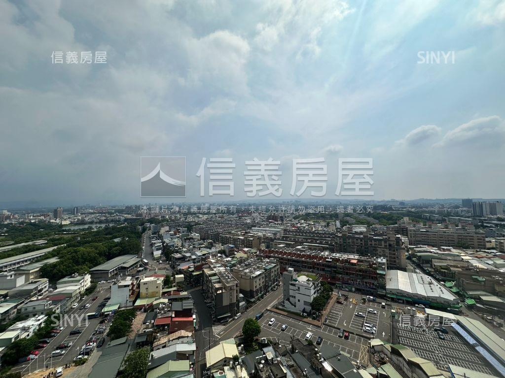 遠雄龍岡朝南豪景三房車房屋室內格局與周邊環境