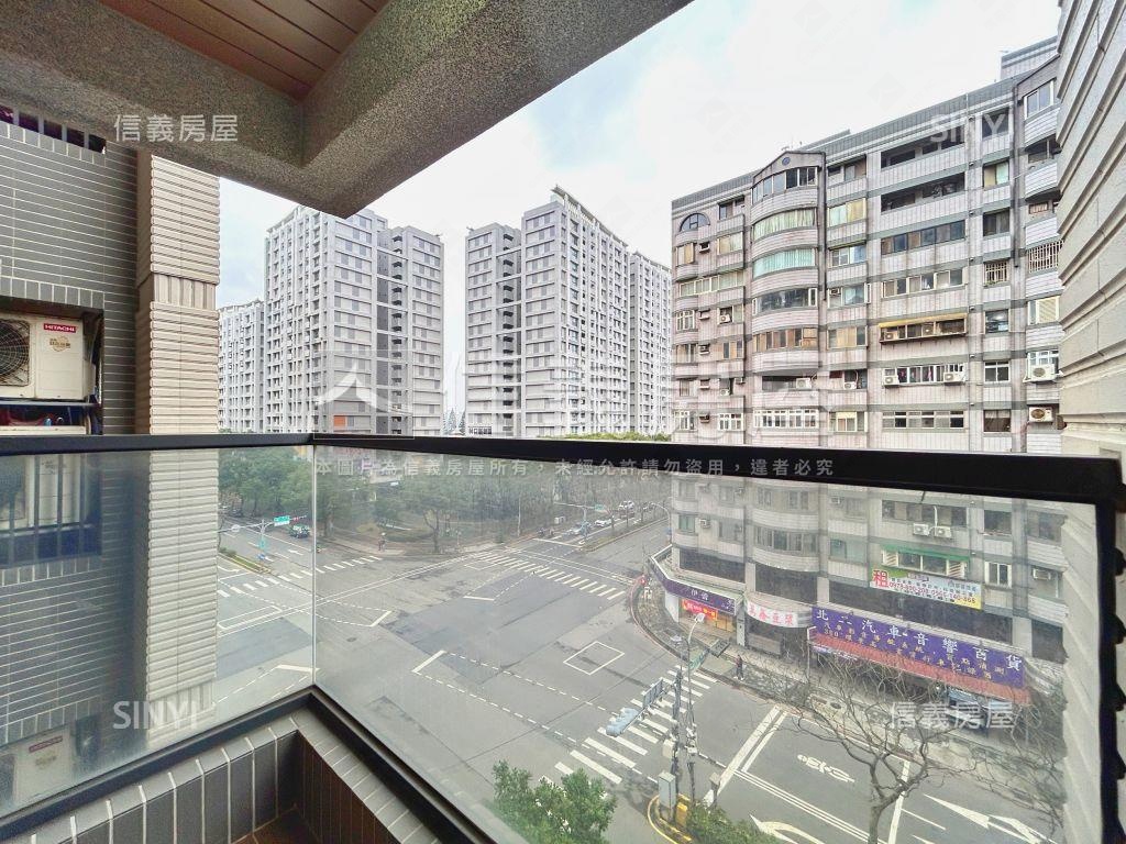 親愛的ＨＯＵＳＥ精裝三房房屋室內格局與周邊環境