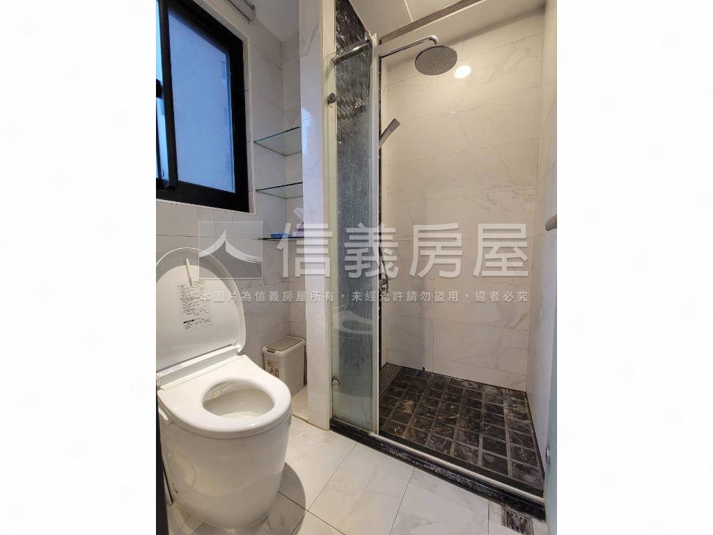 親愛的ＨＯＵＳＥ精裝三房房屋室內格局與周邊環境