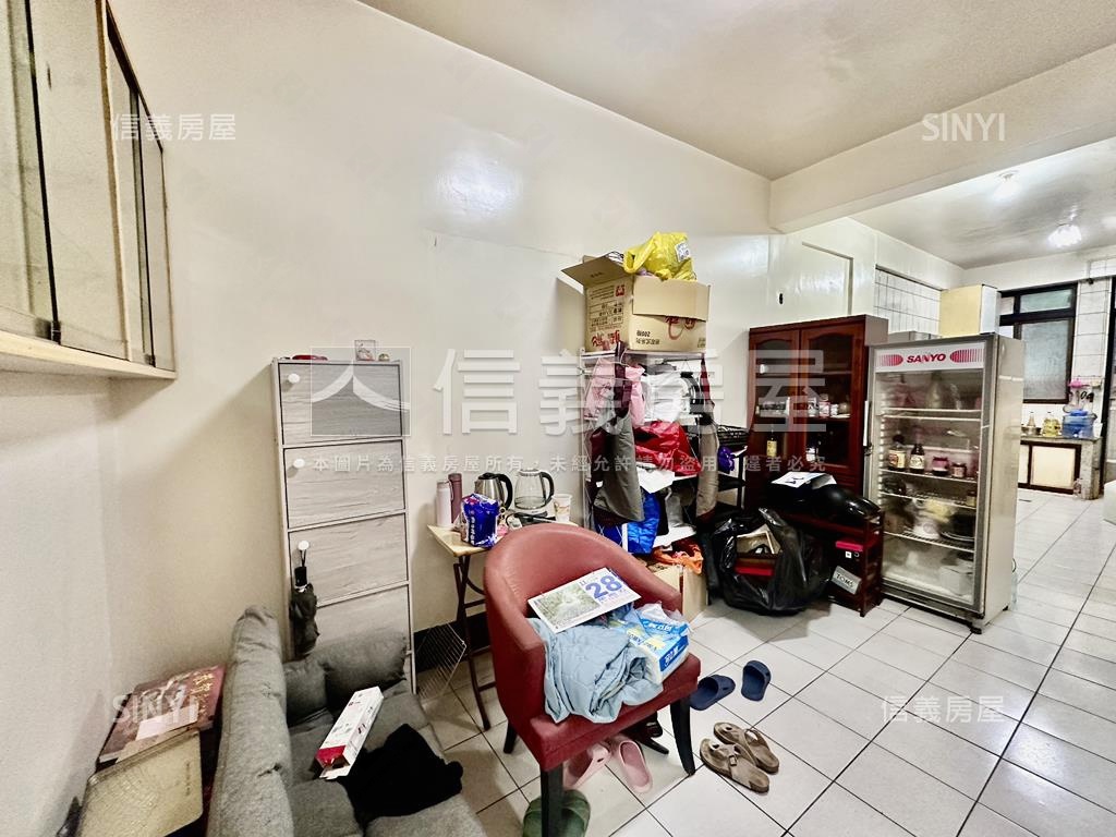 壽星街小資公寓２樓房屋室內格局與周邊環境