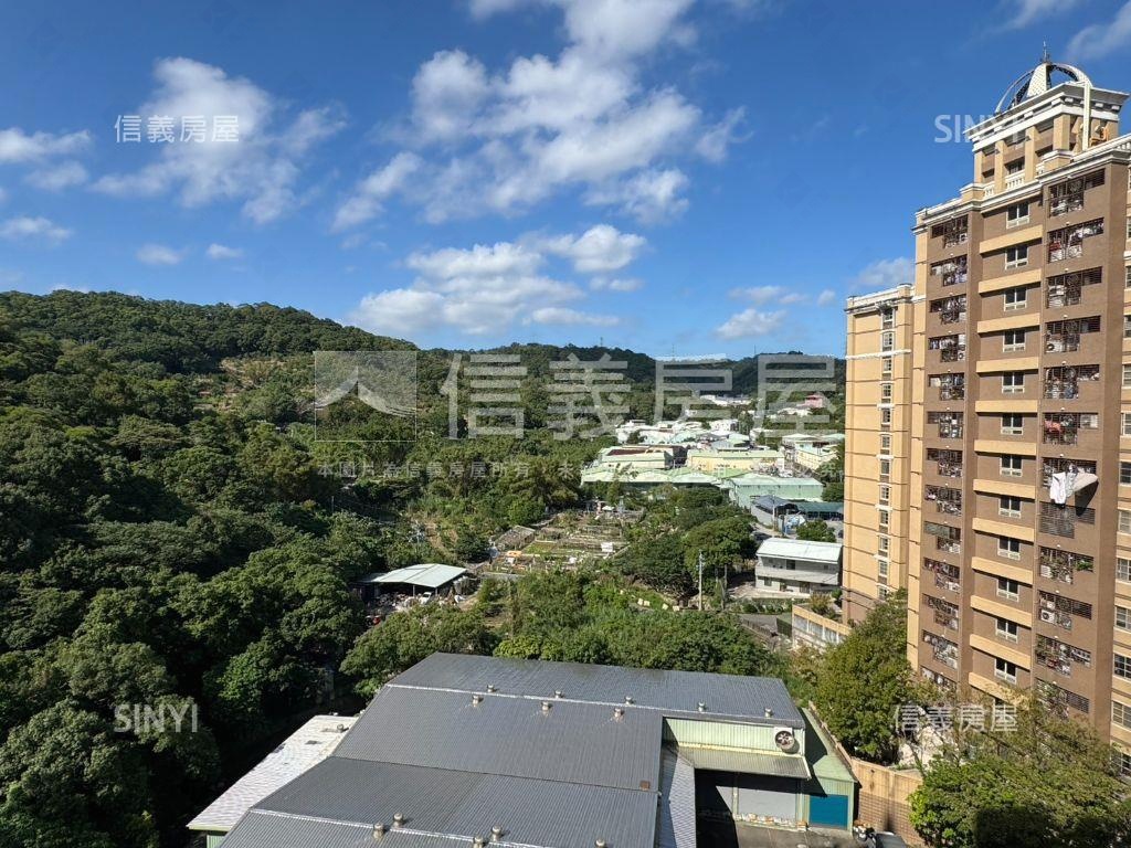 三房平面車位傑士堡房屋室內格局與周邊環境