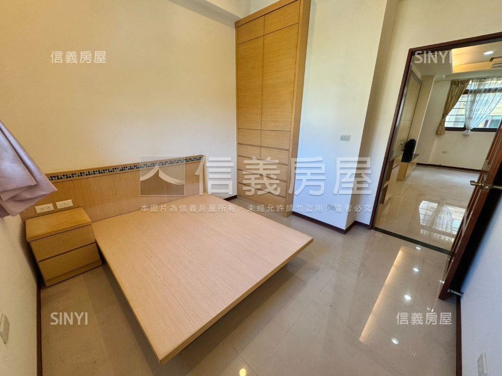 三房平面車位傑士堡房屋室內格局與周邊環境