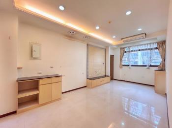 九揚傑士堡三房平面車位