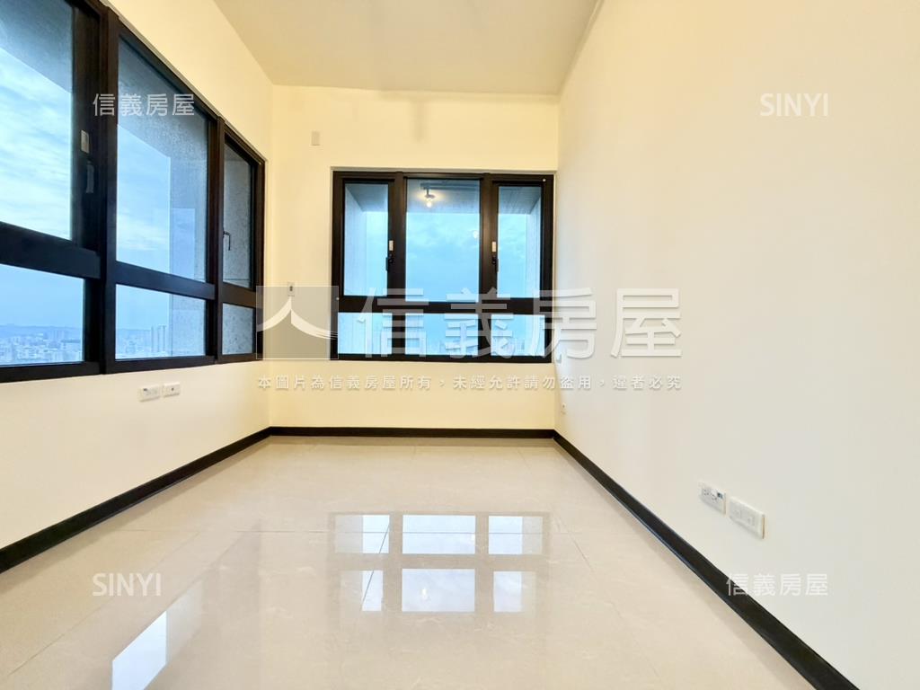 禾川琚高樓河景三房房屋室內格局與周邊環境