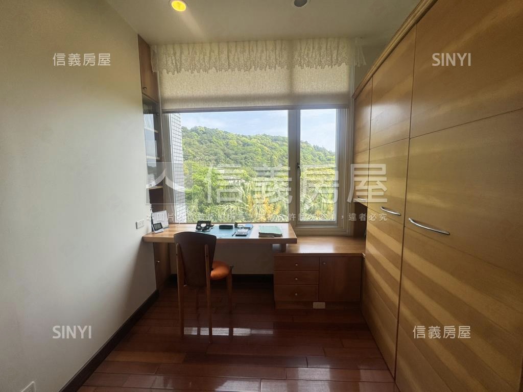 中庸一路亮麗美邸房屋室內格局與周邊環境