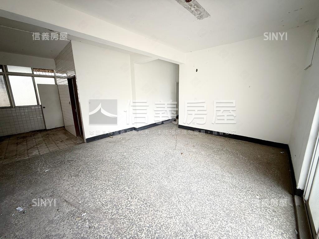 中和雙捷運三房房屋室內格局與周邊環境