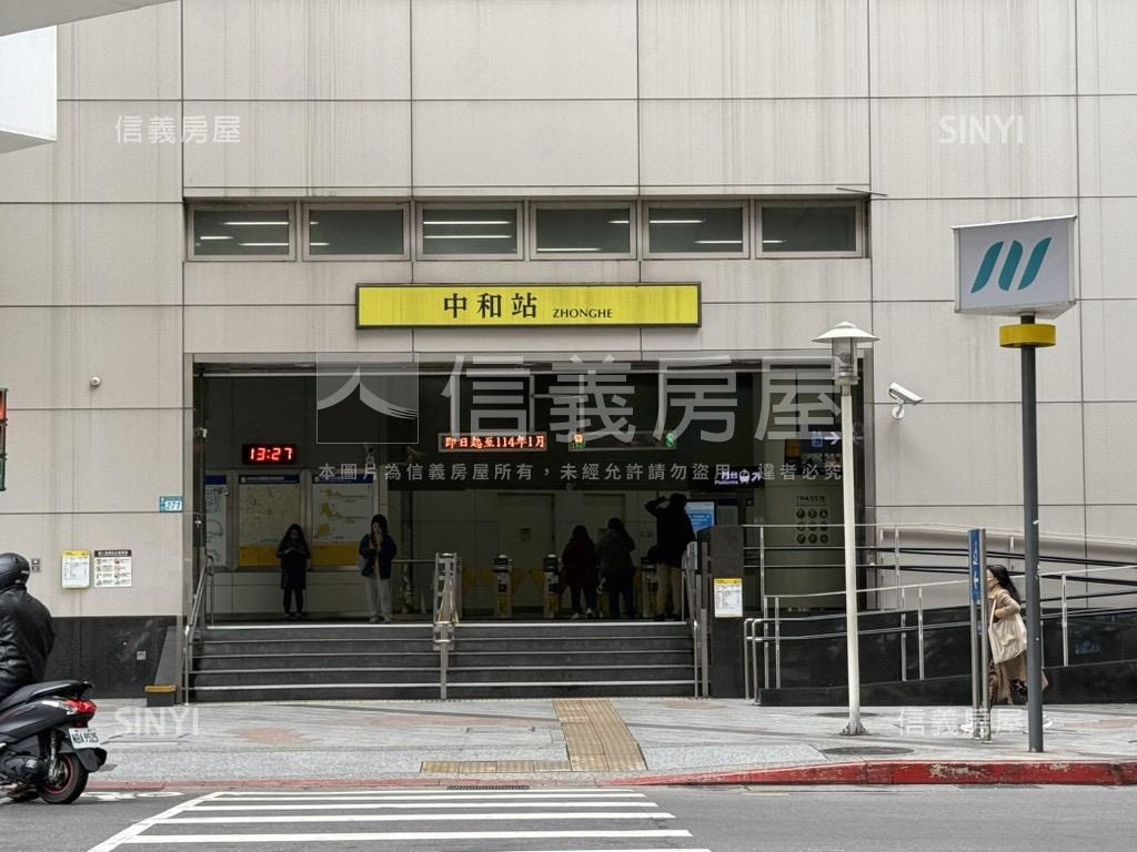 中和雙捷運三房房屋室內格局與周邊環境