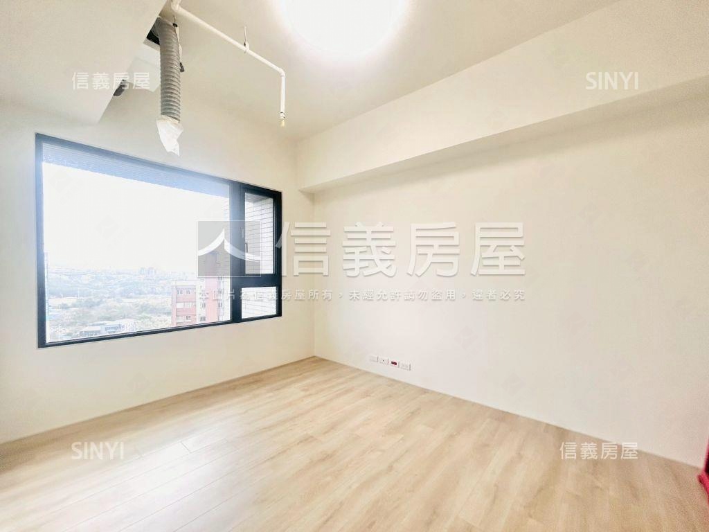 稀有朝西南上上謙三房平車房屋室內格局與周邊環境