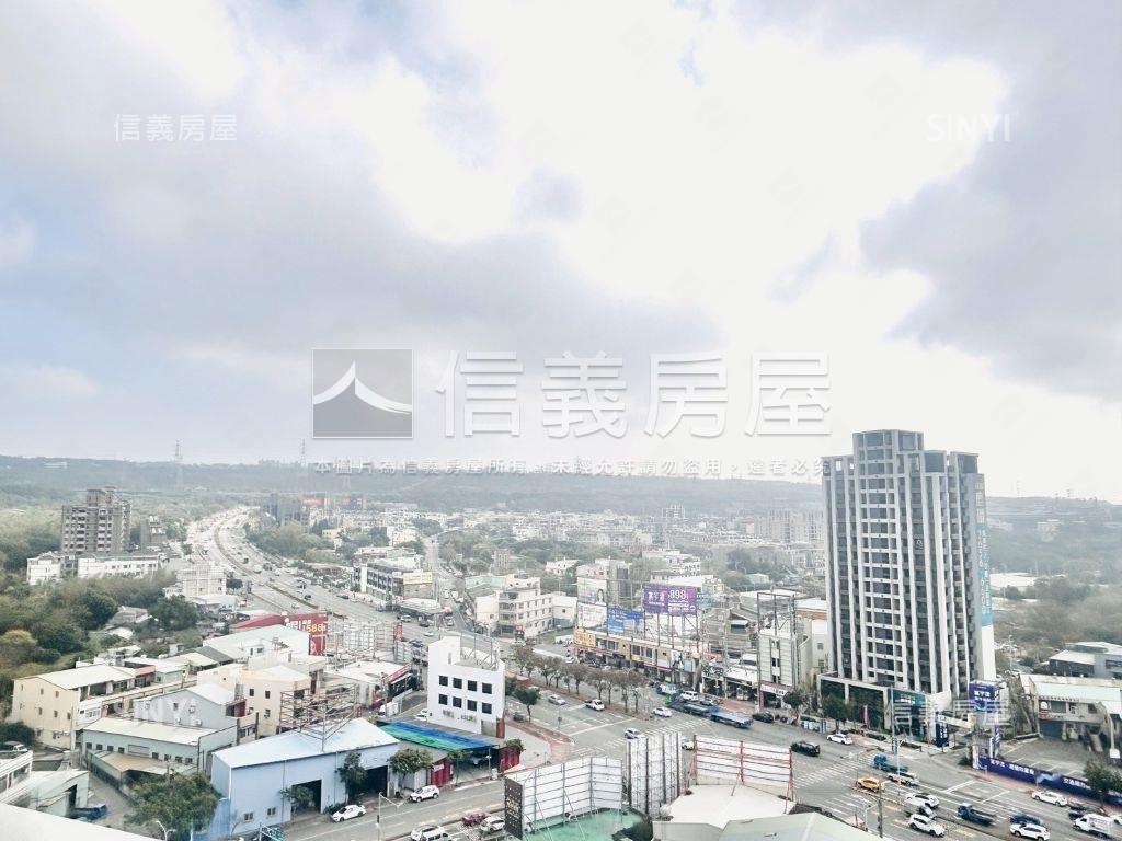 稀有朝西南上上謙三房平車房屋室內格局與周邊環境