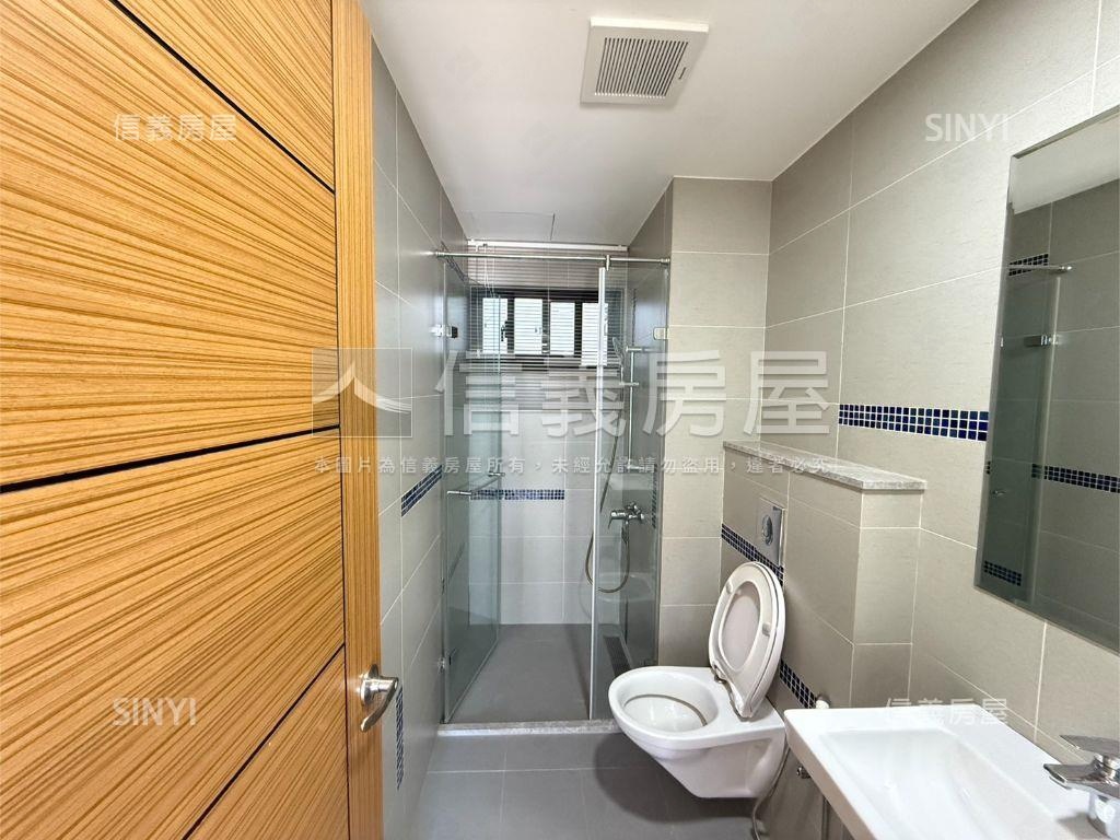 群新墨客高樓三房雙車位房屋室內格局與周邊環境