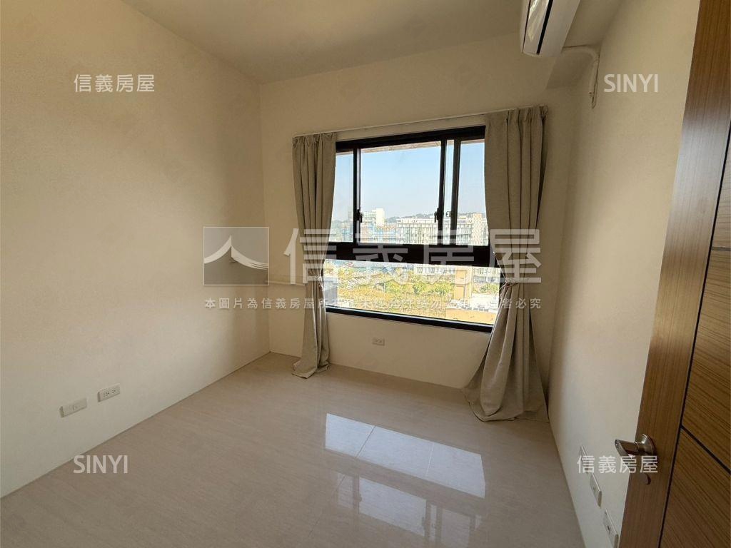 群新墨客高樓三房雙車位房屋室內格局與周邊環境