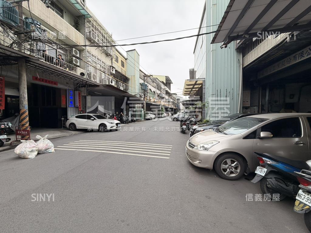 新樹路透天廠房房屋室內格局與周邊環境
