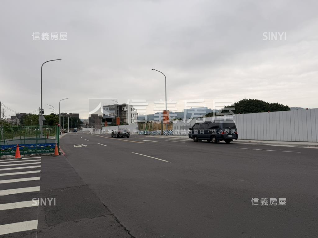 新樹路透天廠房房屋室內格局與周邊環境