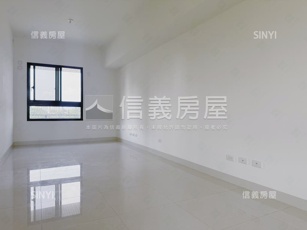 冠傑ＵＩ對望綠意２房平車房屋室內格局與周邊環境