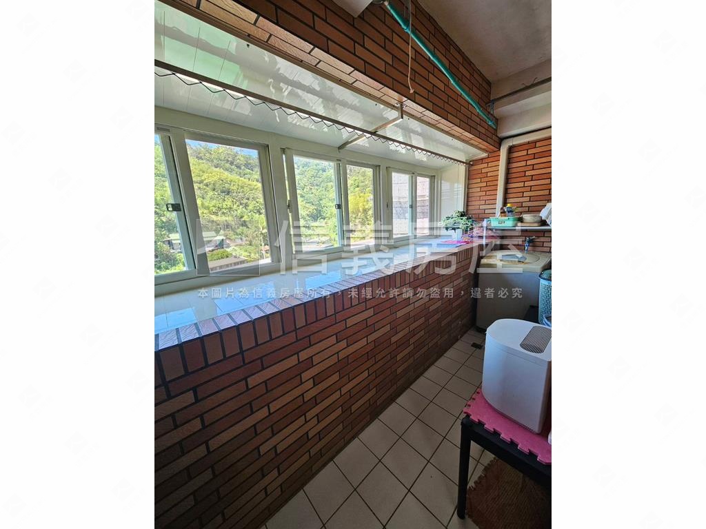 青潭國小旁電梯華廈房屋室內格局與周邊環境