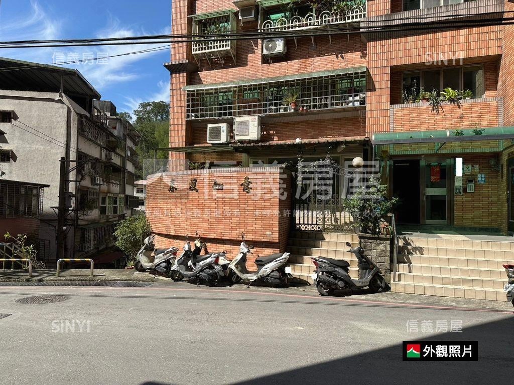 青潭國小旁電梯華廈房屋室內格局與周邊環境