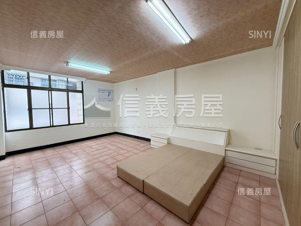 中華西街｜住商兩用金店面房屋室內格局與周邊環境