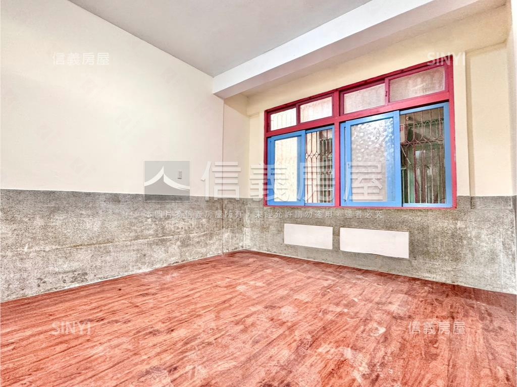 旗山老街旁翻新低總價透天房屋室內格局與周邊環境