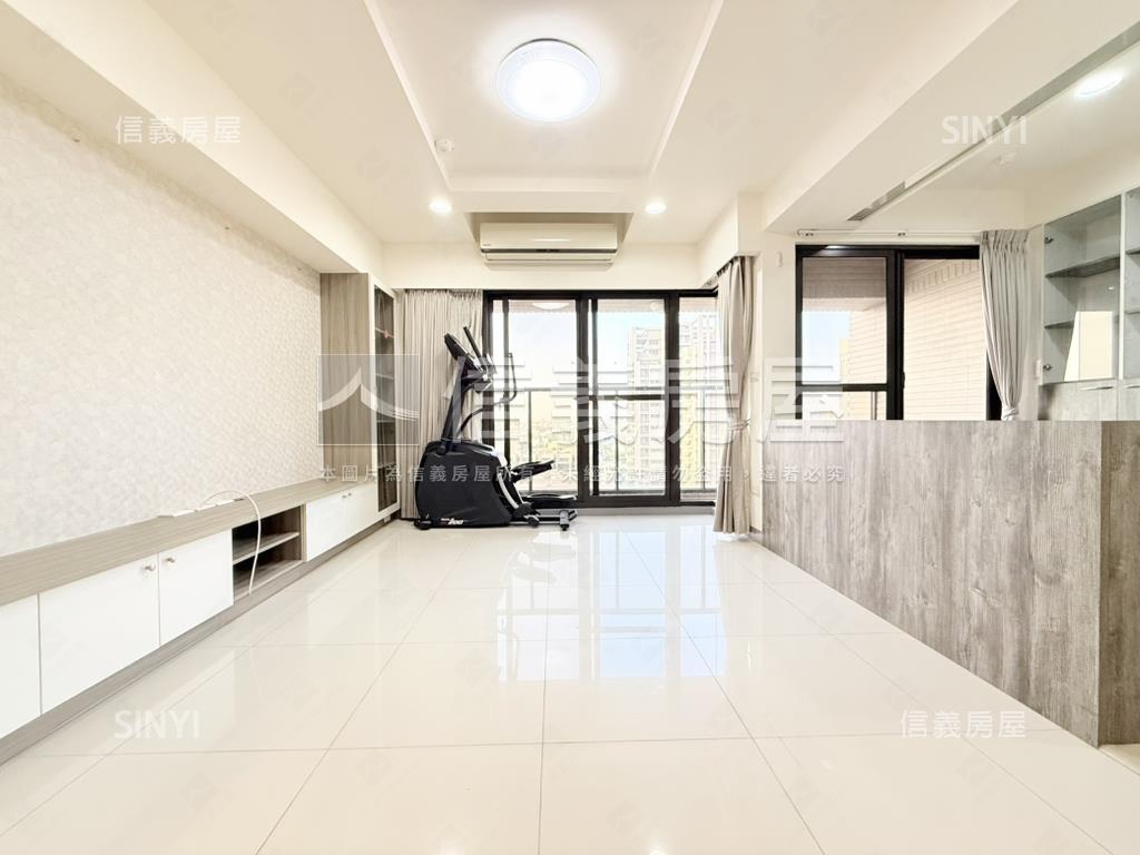 華友聯高樓亮美三房平車房屋室內格局與周邊環境