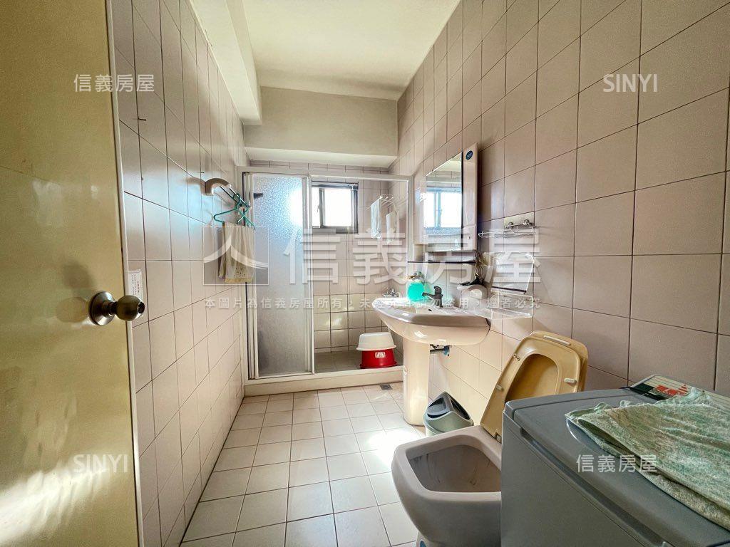 河堤公園大坪數店住房屋室內格局與周邊環境