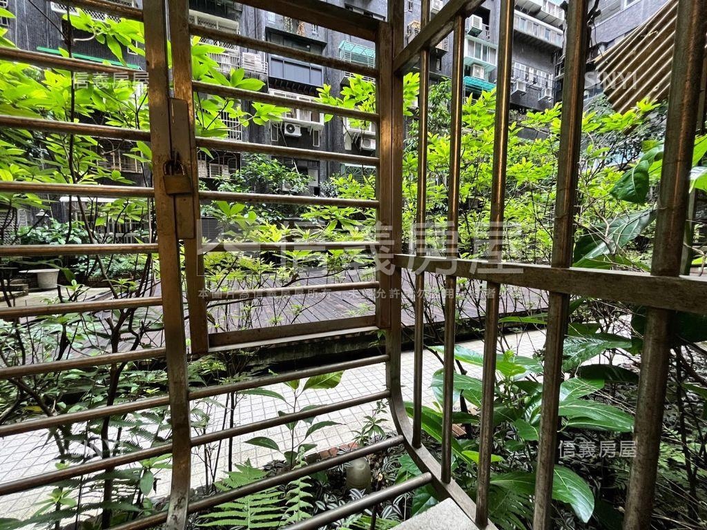 民生社區一樓美屋房屋室內格局與周邊環境