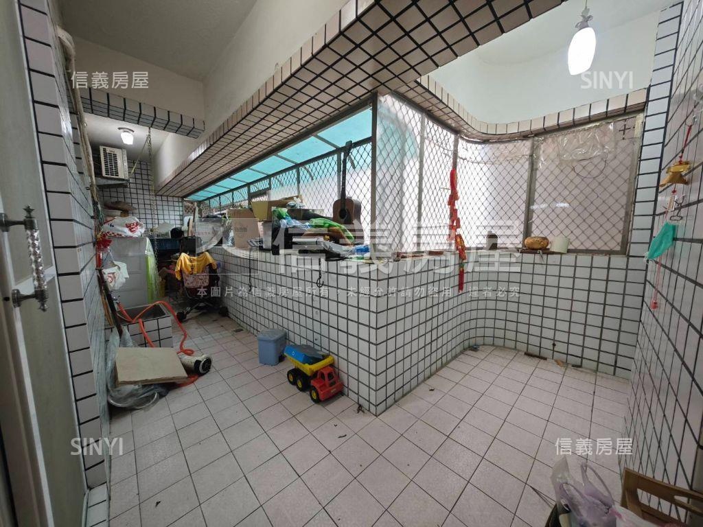 鹽行三村國小三房平車房屋室內格局與周邊環境