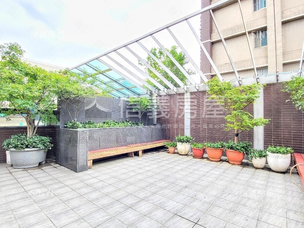 長虹哈佛館露台花園房屋室內格局與周邊環境