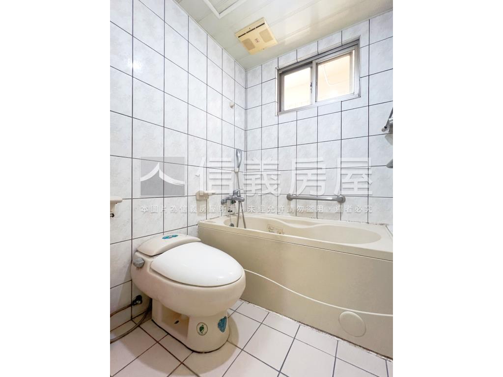 山水好美高樓方正三房房屋室內格局與周邊環境