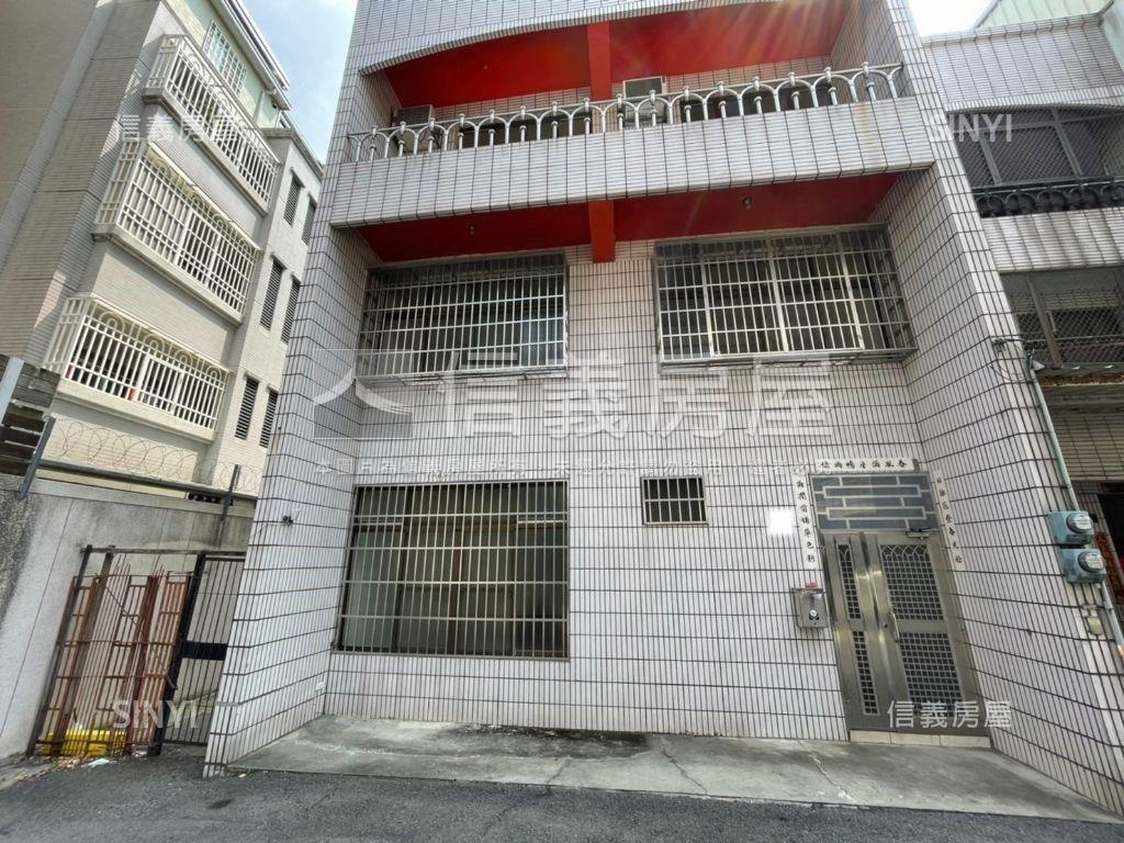 後院植栽大地坪透天房屋室內格局與周邊環境