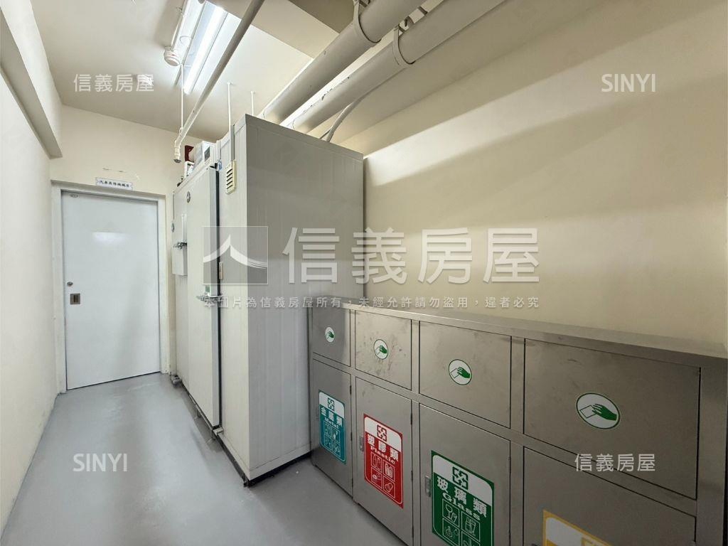 豐隆昕誠全新邊間兩房房屋室內格局與周邊環境