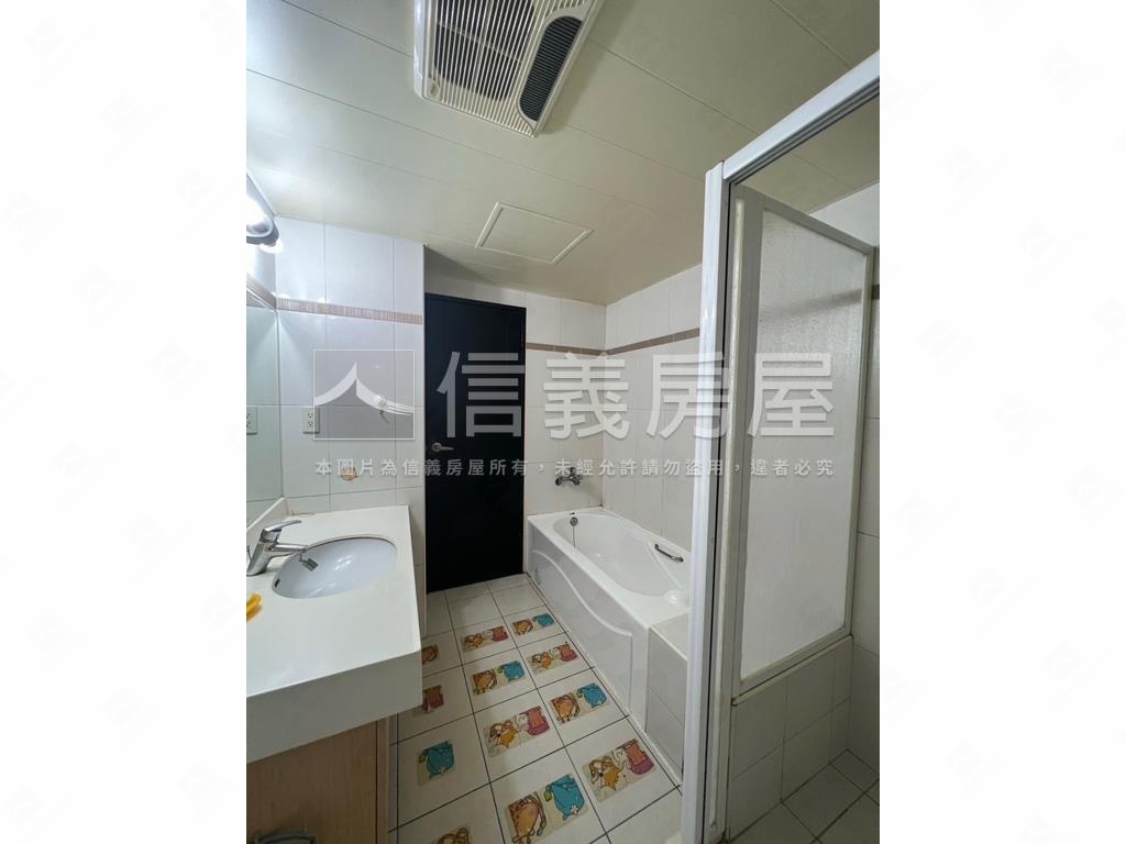 春城大砌高樓兩房房屋室內格局與周邊環境