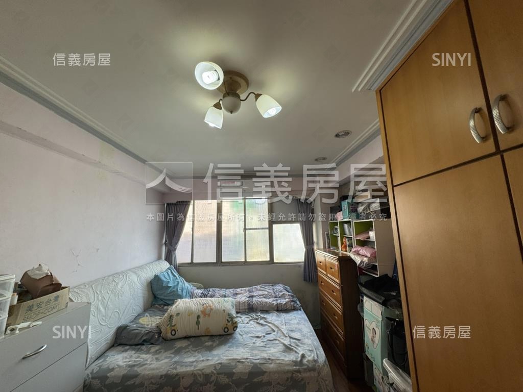 和平市場高樓三房房屋室內格局與周邊環境