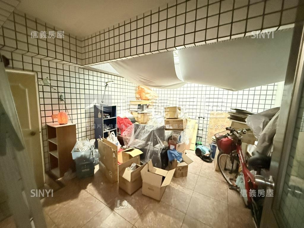 北祥街大面寬店面附雙車位房屋室內格局與周邊環境
